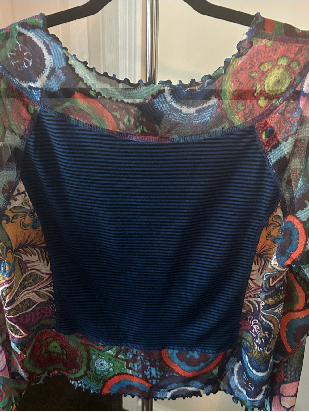 The Pyramid Collection Navy Ribbed Button-Front Mixed Print Top - Picture 2 of 3